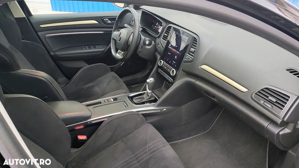 Renault Megane E-TECH 160 INTENS - 9
