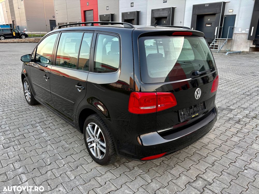 Volkswagen Touran 1.6 TDI DPF BlueMotion Technology STYLE - 3