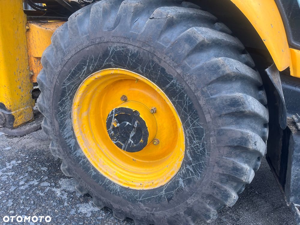 JCB 3CX - 5