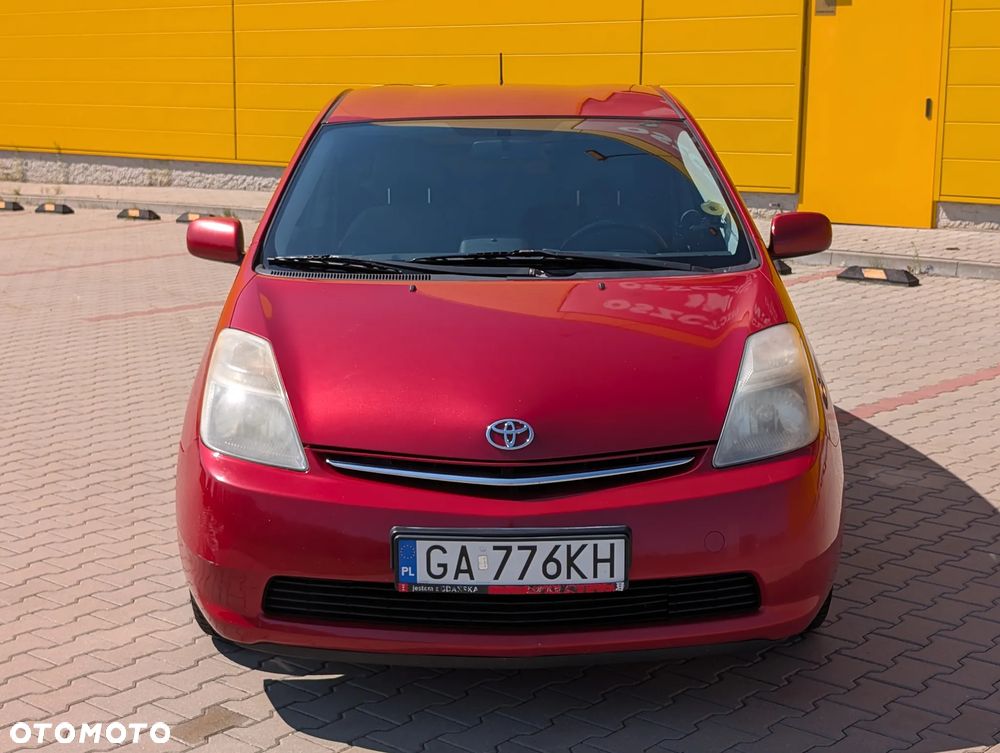Toyota Prius 1.5 VVT-i Sol - 2