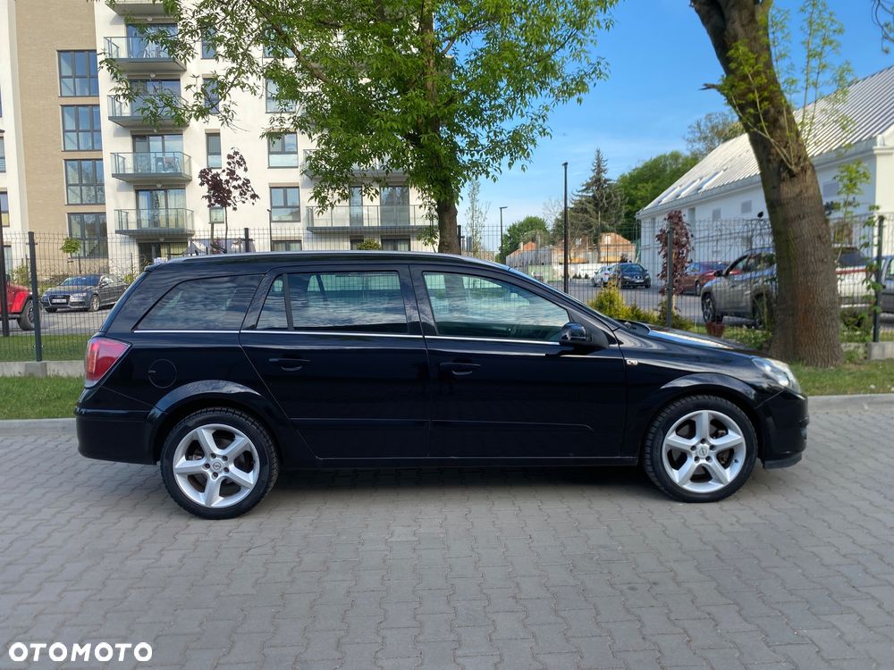 Opel Astra 2.0 T Elegance - 3