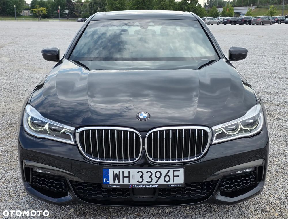 BMW Seria 7 750Li Edition Exclusive - 3