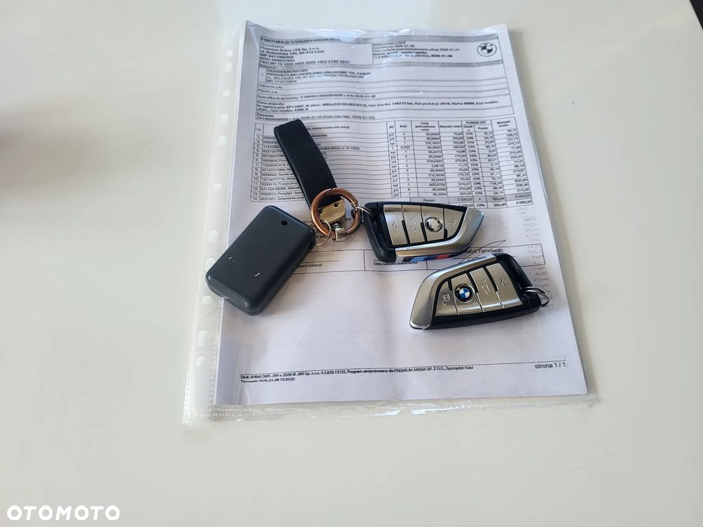 BMW Seria 5 530d Sport Line - 33