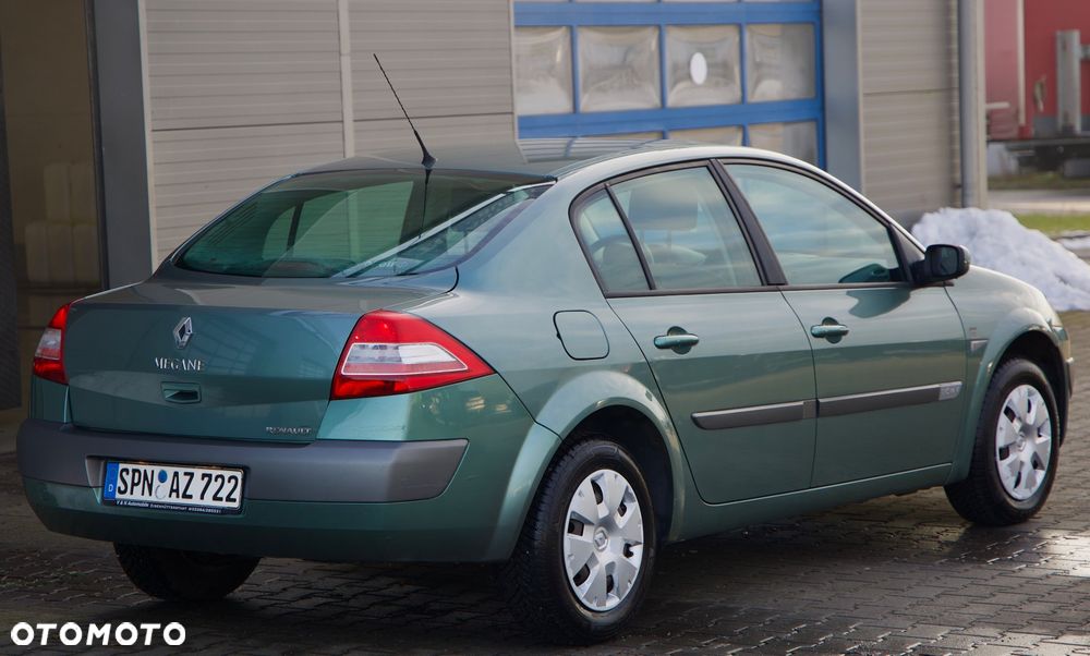 Renault Megane 1.4 Authentique - 13