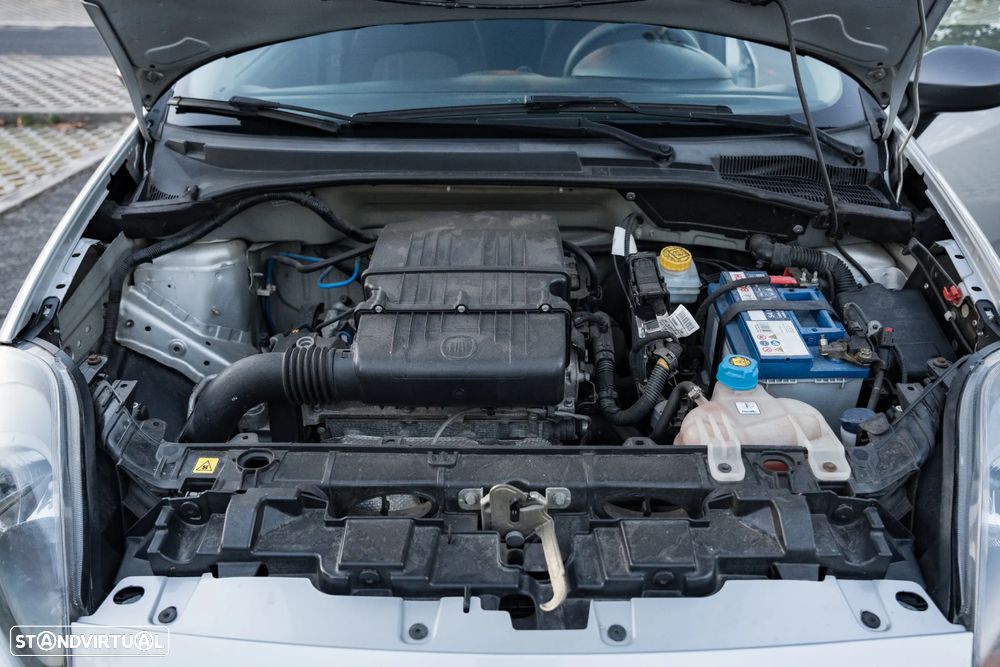 Fiat Punto 1.2 Young II S&S - 12