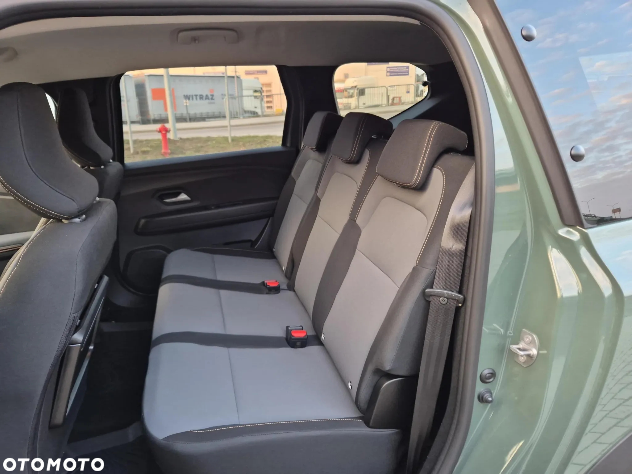 Dacia Jogger 1.0 TCe Extreme 7os - 16