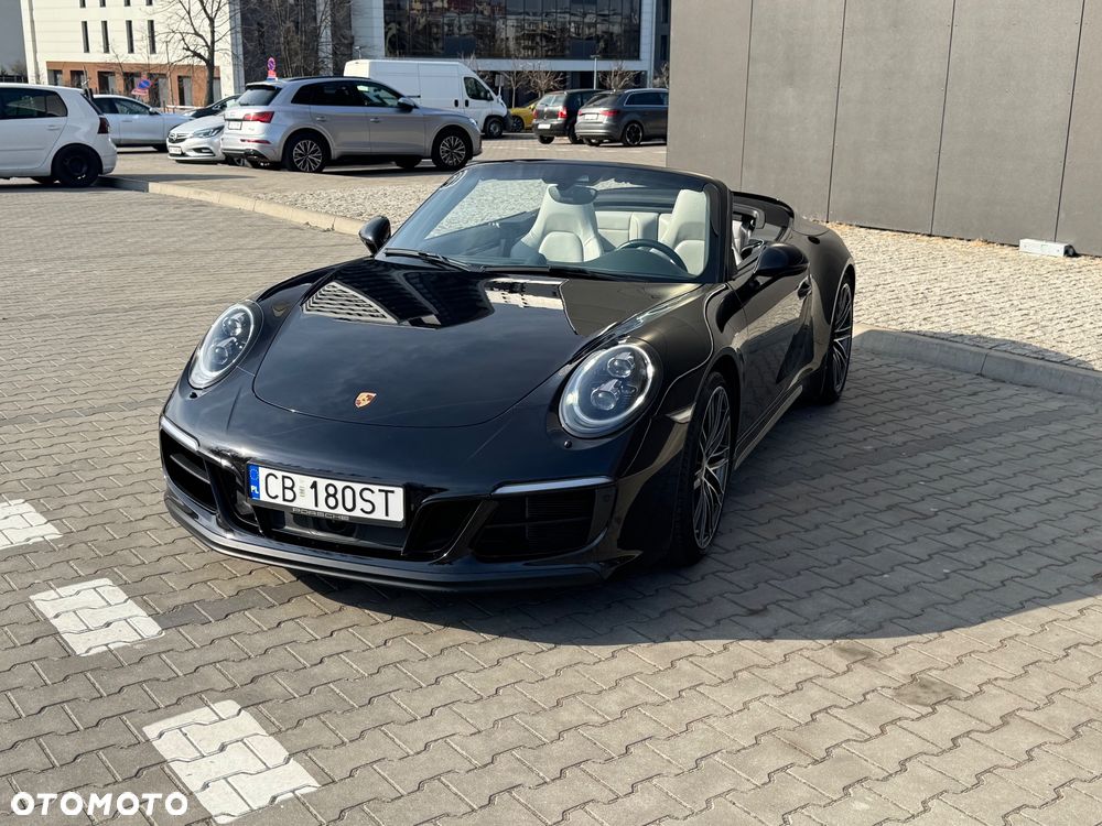 Porsche 911 Carrera 4S PDK - 9