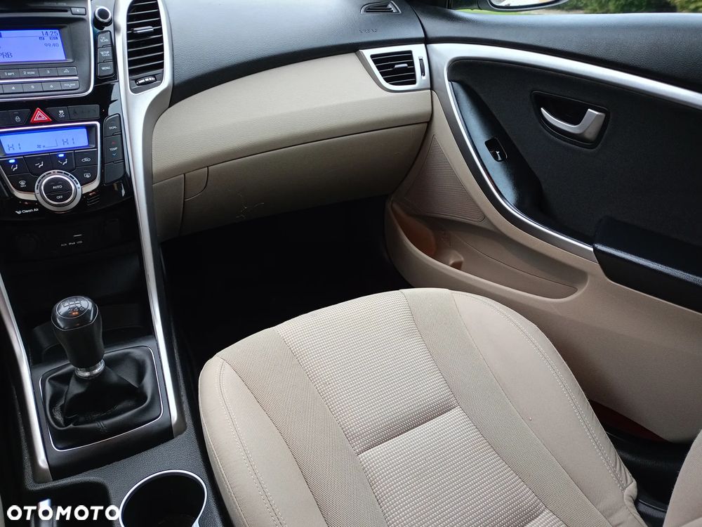 Hyundai i30 1.4 Style - 11