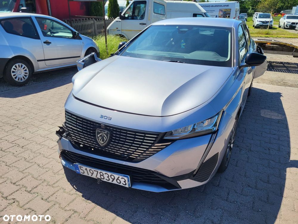 Peugeot 308 PureTech 130 GPF EAT8 Stop & Start Allure Business-Paket - 8