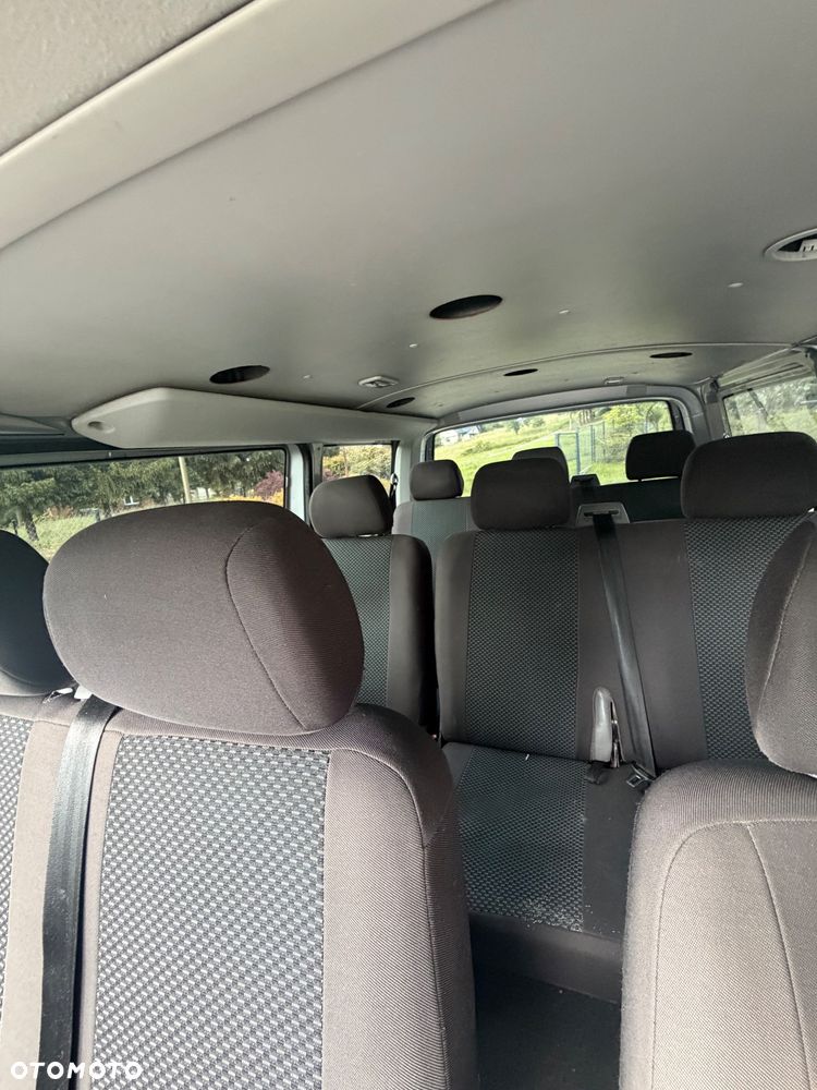 Volkswagen Transporter - 9