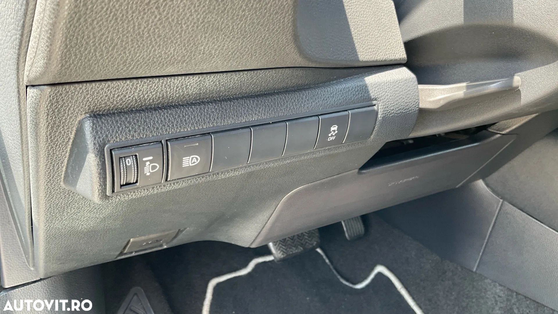 Toyota Corolla 1.8 HSD TS Eco - 19