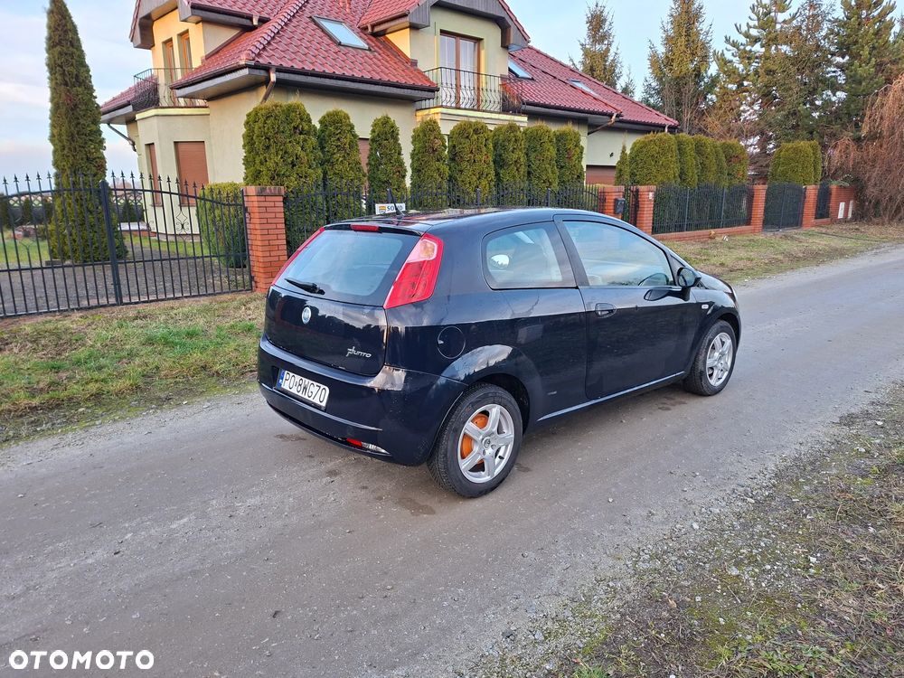 Fiat Grande Punto 1.4 8V Active - 4