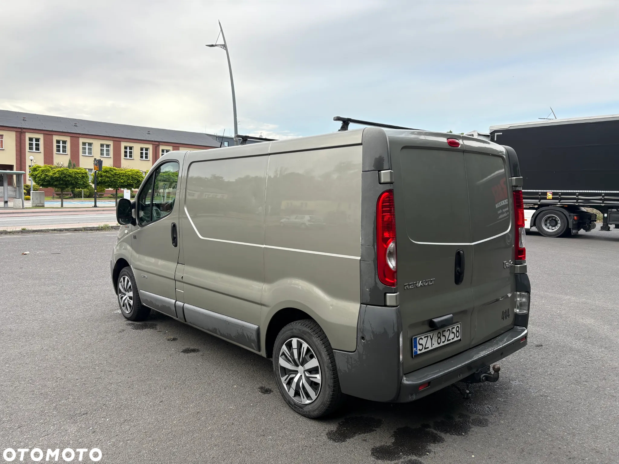 Renault Trafic - 6