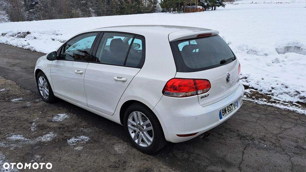 Volkswagen Golf 2.0 TDI DPF BlueMotion Technology Comfortline - 2