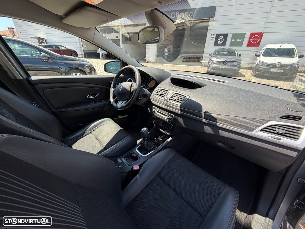 Renault Mégane 1.5 dCi Dynamique S - 7