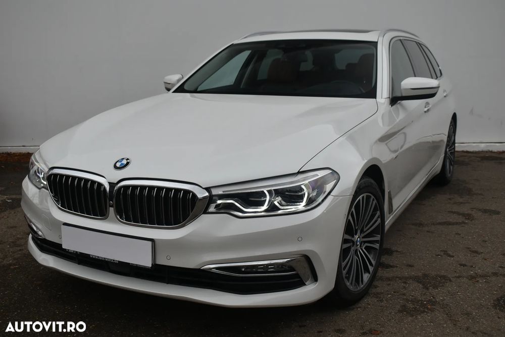 BMW Seria 5 520d xDrive Touring Aut. Luxury Line - 1
