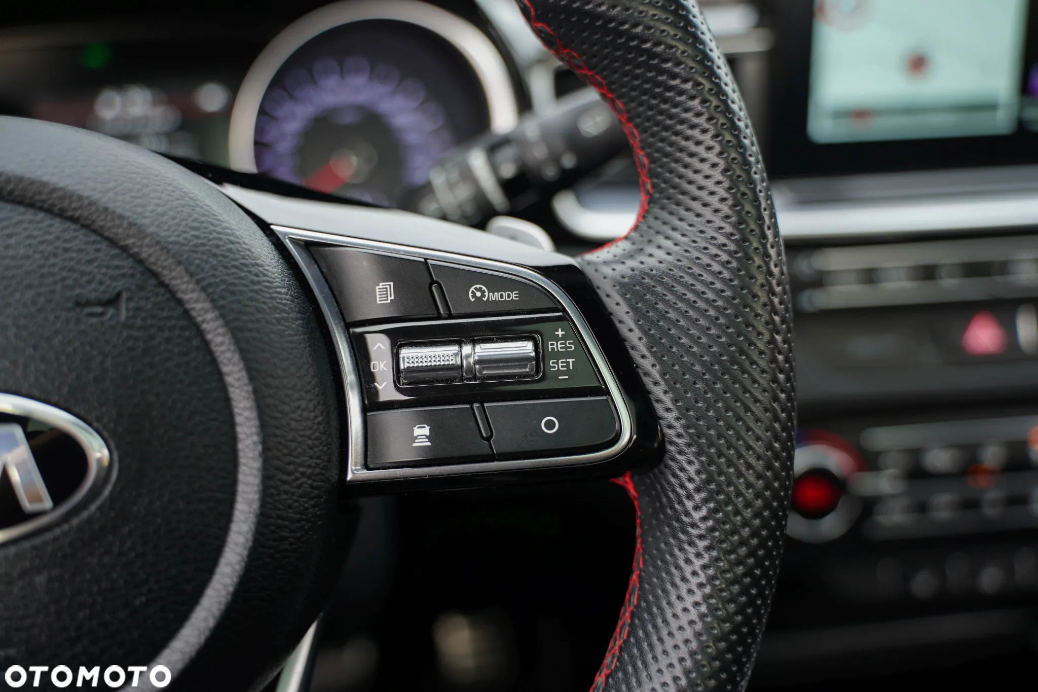 Kia ProCeed 1.6 T-GDI GT DCT - 28