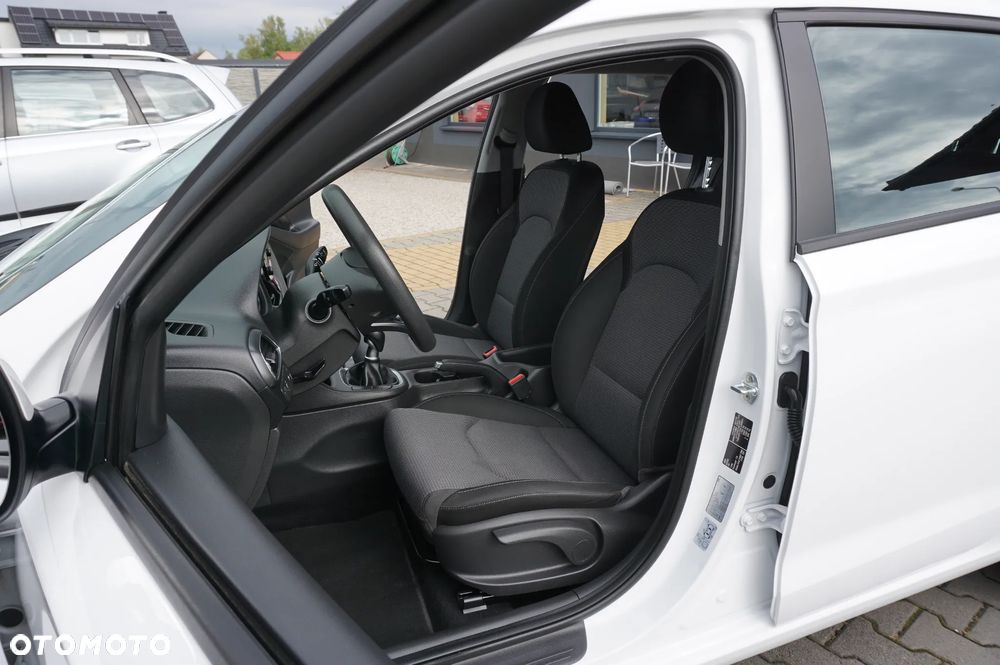 Hyundai i30 1.4 Style - 23