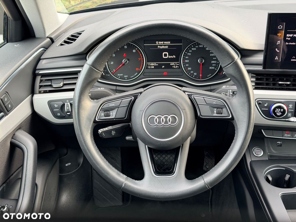 Audi A4 Limousine 35 TFSI S tronic - 14