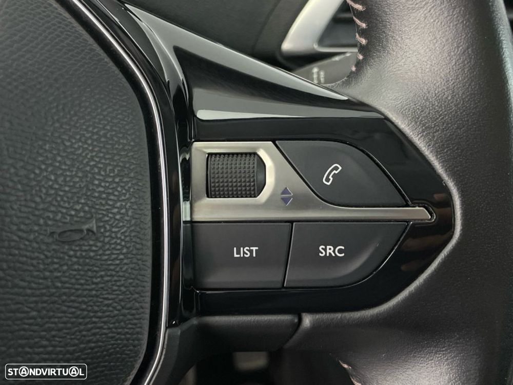 Peugeot 3008 1.2 PureTech Active Pack - 21