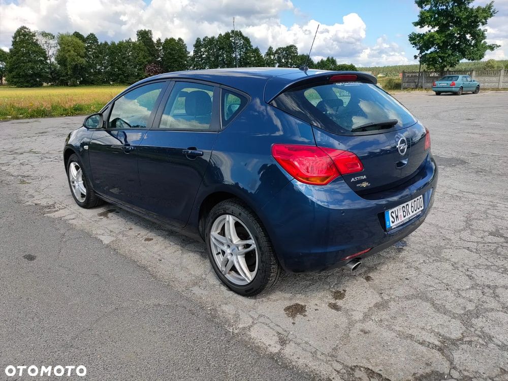 Opel Astra - 5
