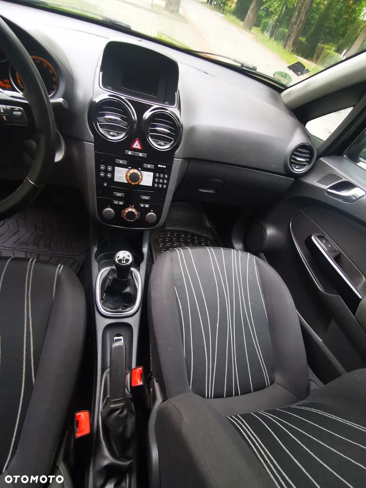 Opel Corsa 1.2 16V Selection 110 Jahre - 19