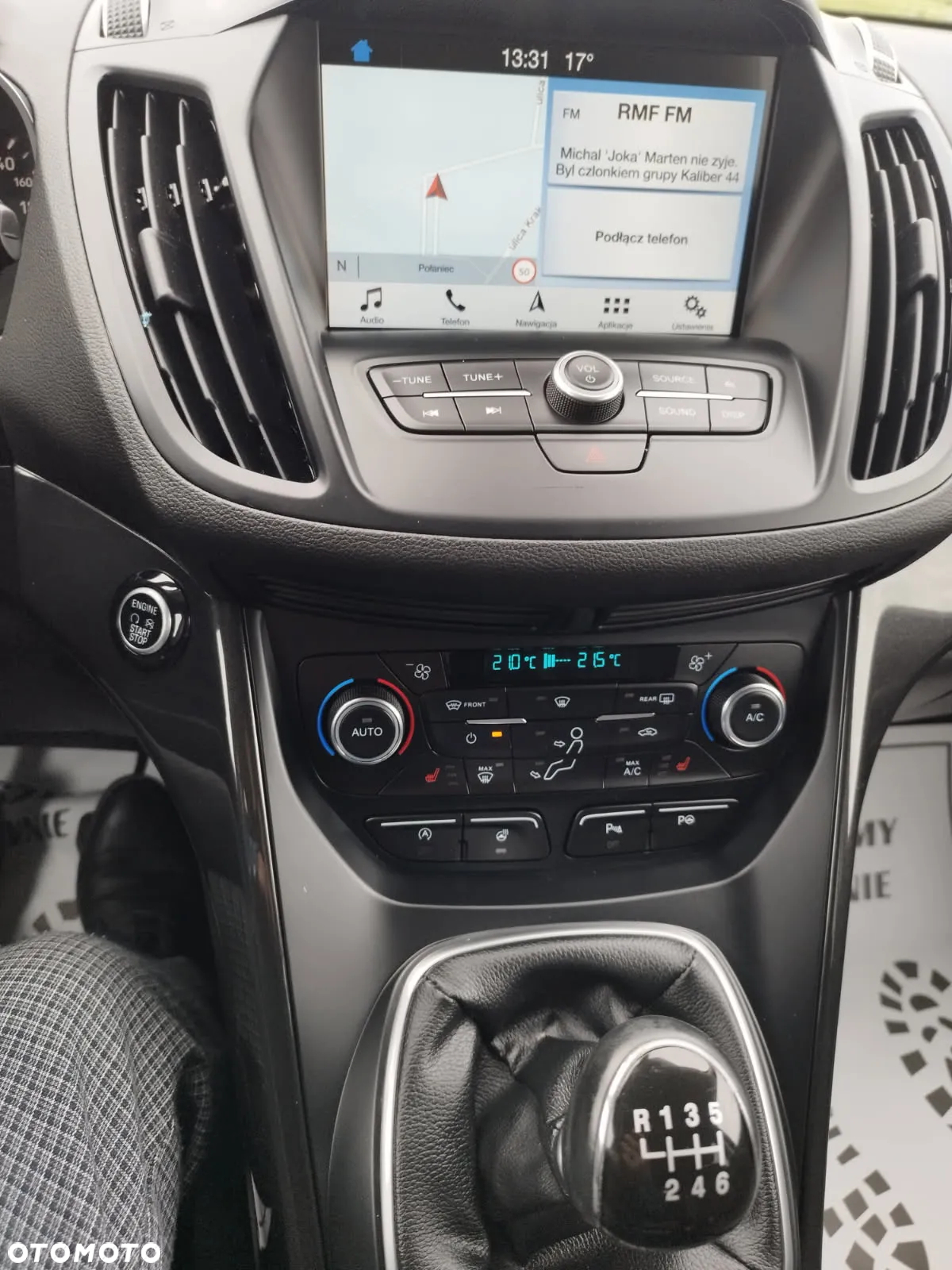 Ford Kuga 1.5 EcoBoost 2x4 Titanium - 13