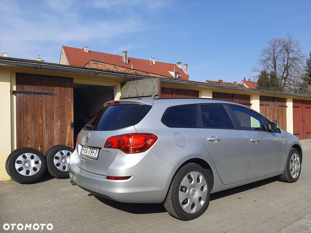 Opel Astra - 3