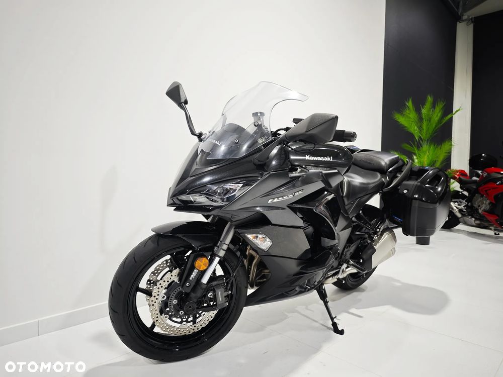 Kawasaki Ninja 1000 SX - 4
