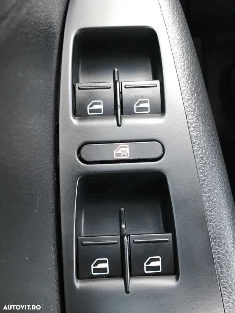 VOLKSWAGEN Jetta 2011 — imagine 23