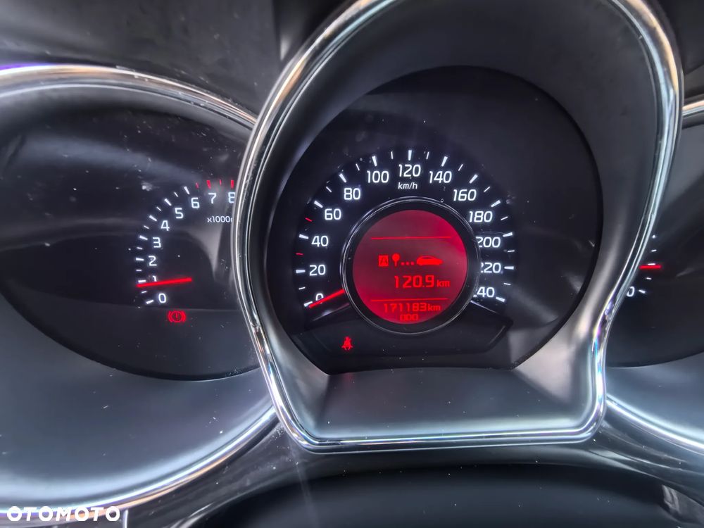 Kia Ceed 1.6 GDI Platinum Edition - 26