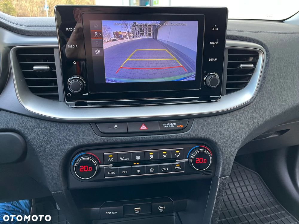 Kia XCeed 1.5 T-GDI M DCT - 27