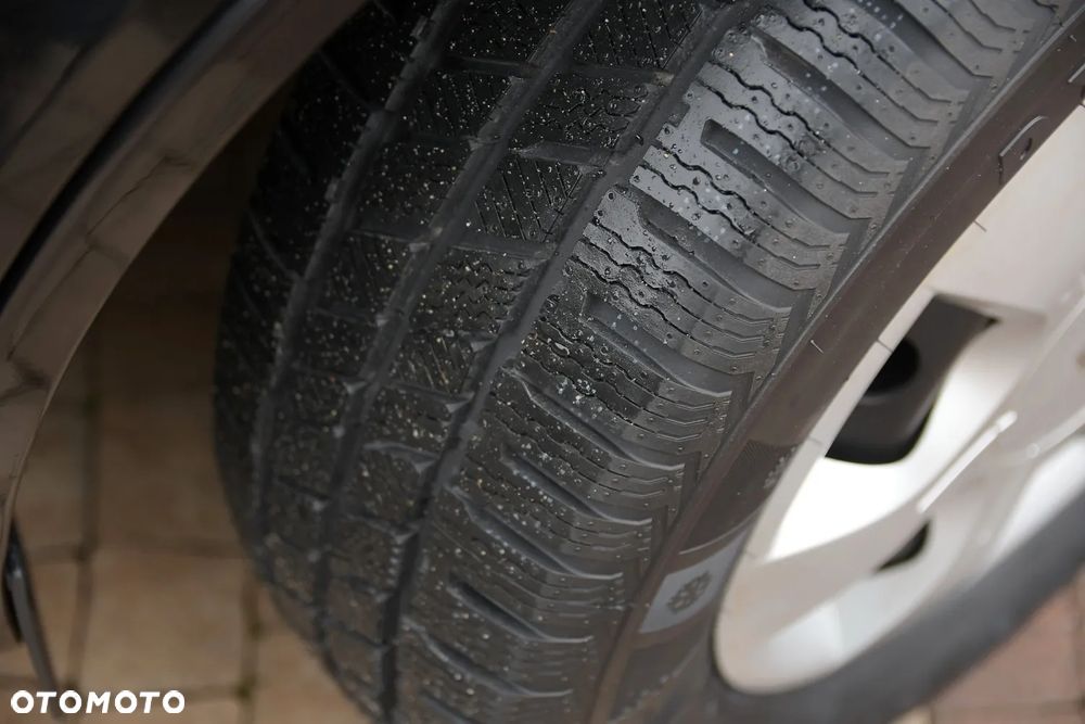 Renault Trafic Grand Passenger Black Edition - 35