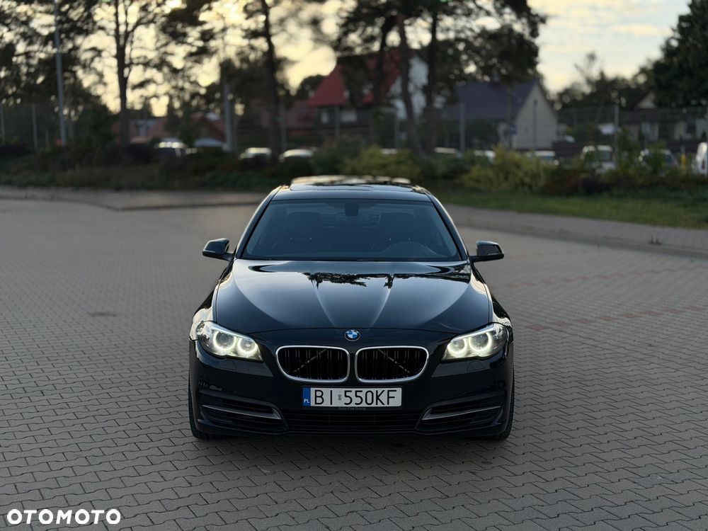 BMW Seria 5 528i xDrive - 2