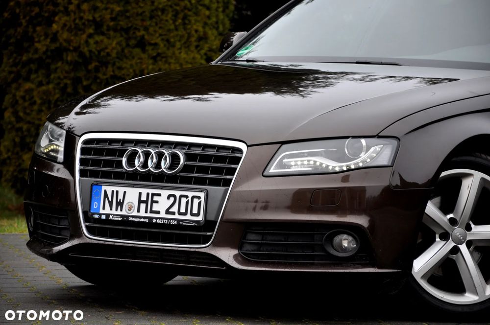 Audi A4 Avant 2.0 TDI DPF S line Sportpaket (plus) - 12