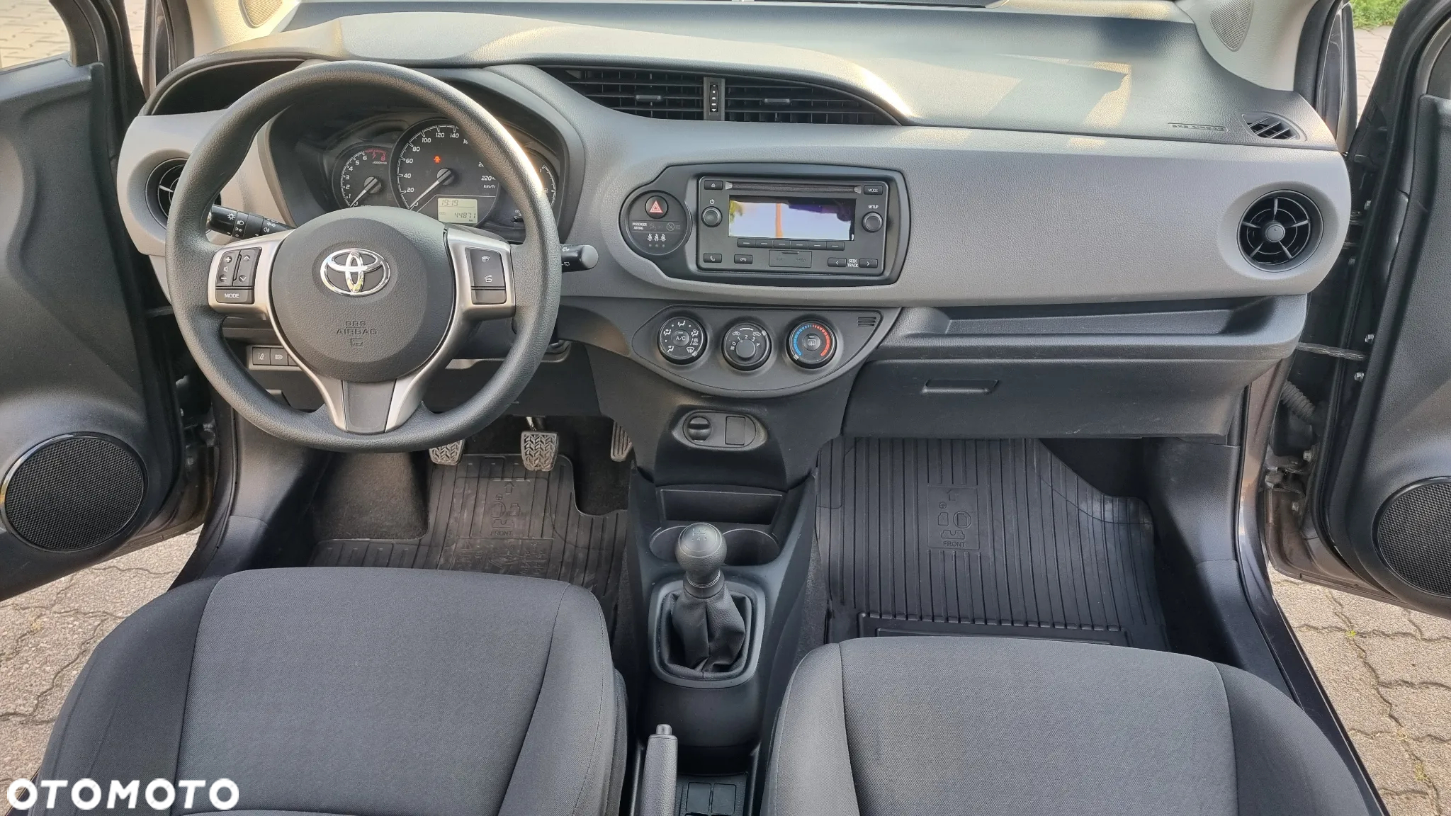 Toyota Yaris 1.0 Active - 4
