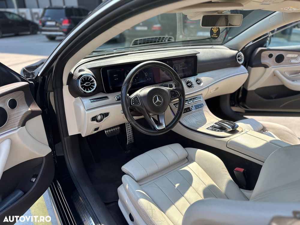 Mercedes-Benz E - 16