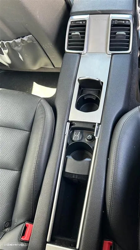 Porsche Panamera Platinum Edition - 16