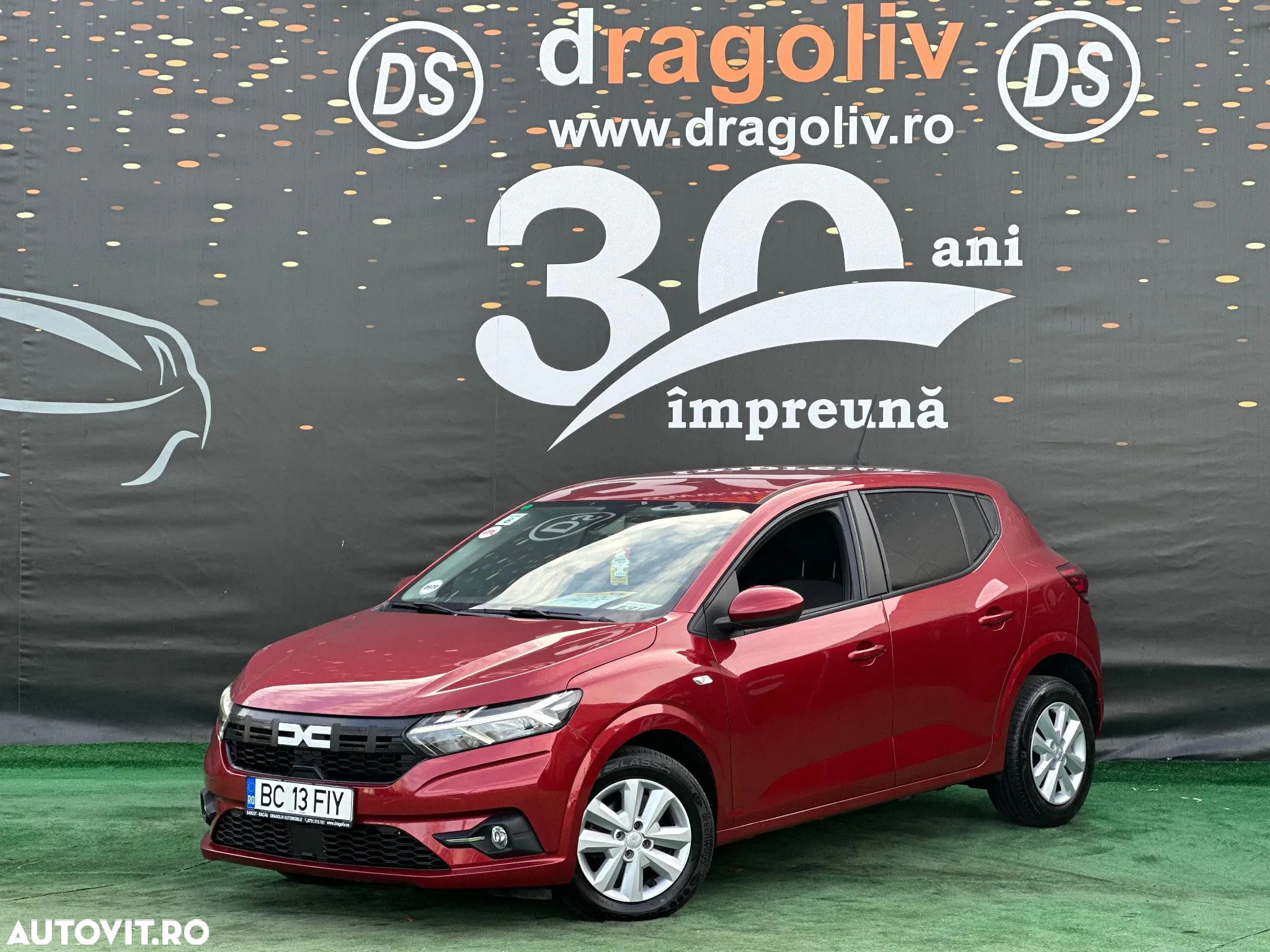 Dacia Sandero TCe 90 Comfort - 1