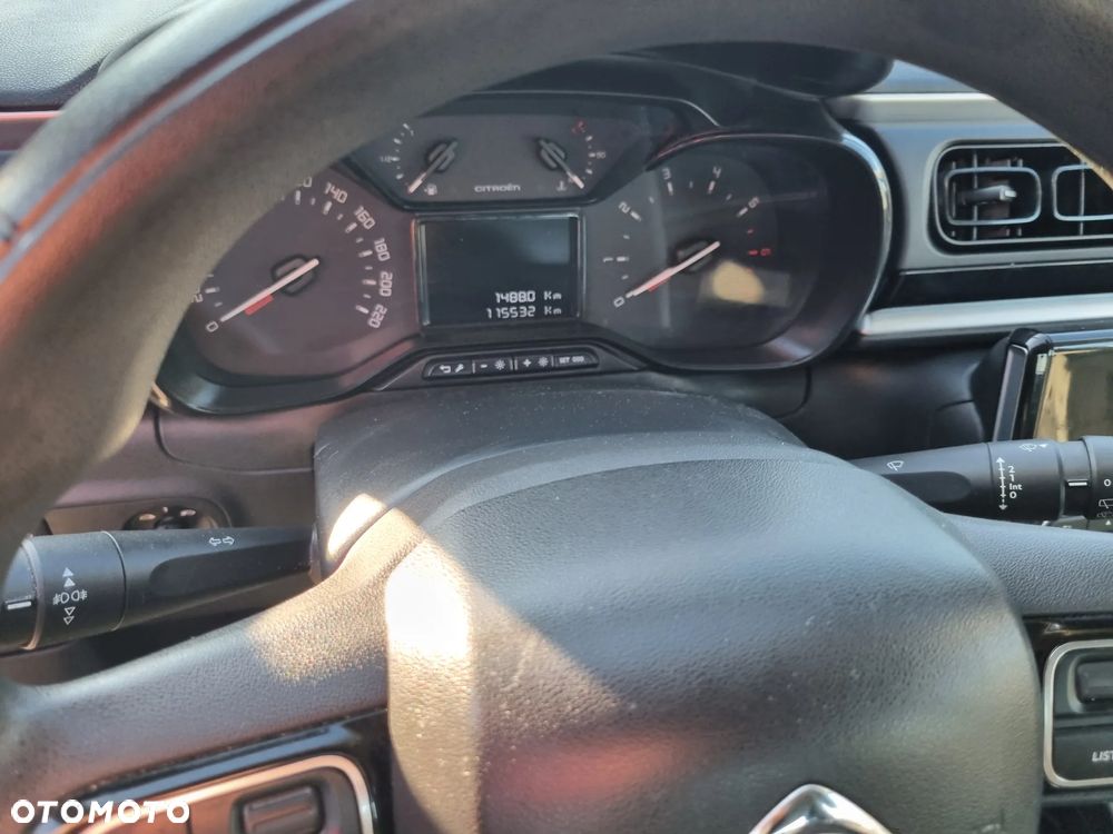 Citroën C3 Pure Tech 82 SHINE - 17