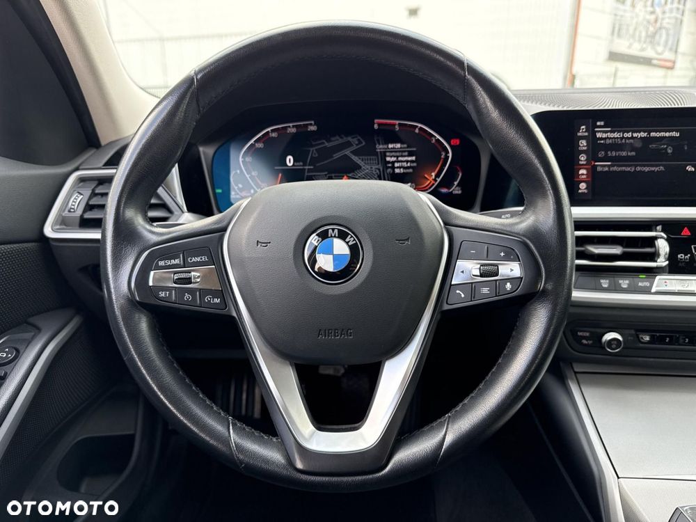 BMW Seria 3 318d Advantage - 31