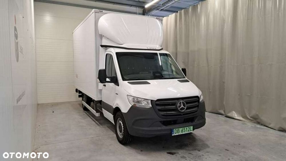 Mercedes-Benz Sprinter - 3