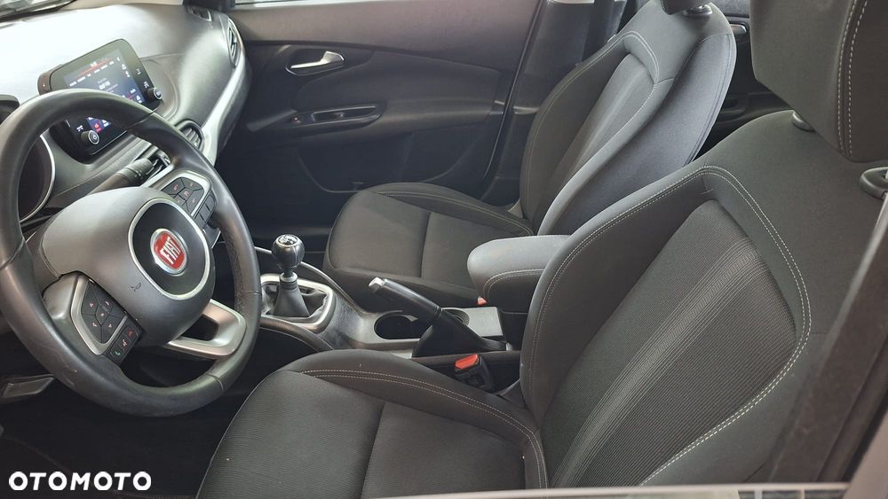 Fiat Tipo 1.6 MultiJet 16v Mirror - 17