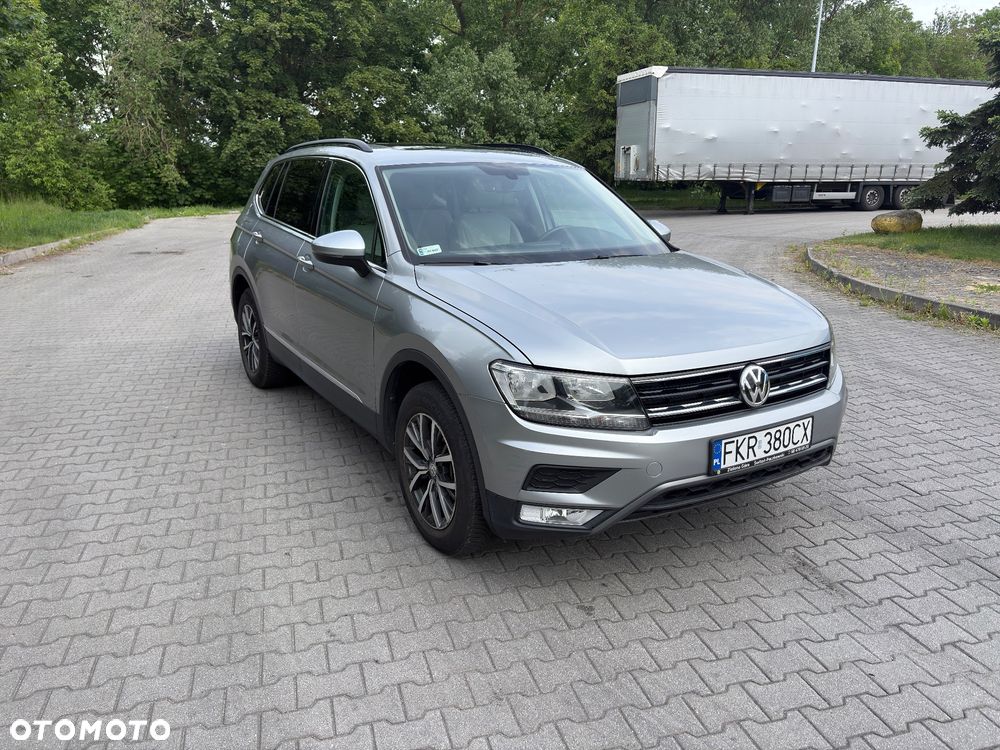 Volkswagen Tiguan - 4