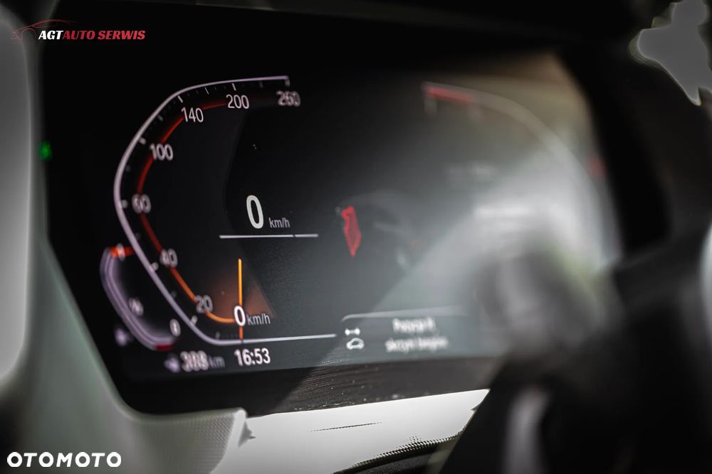BMW Seria 1 118i M Sport - 28