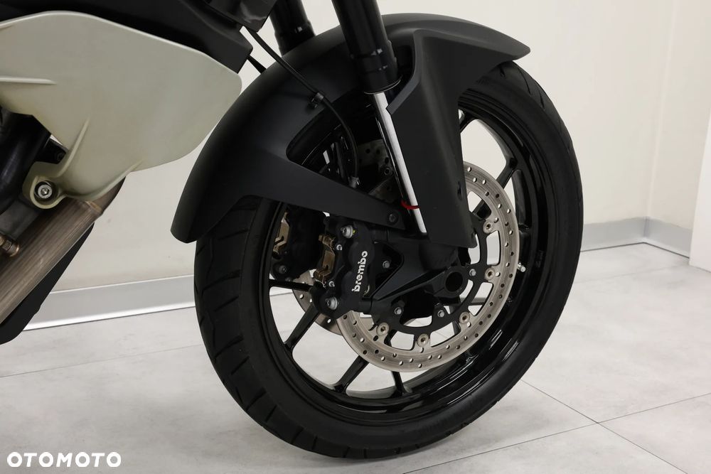 KTM Adventure - 32
