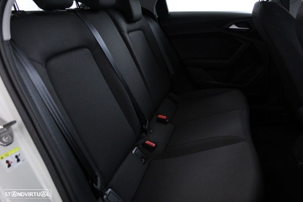 Audi A1 Sportback 25 TFSI SE Business - 15