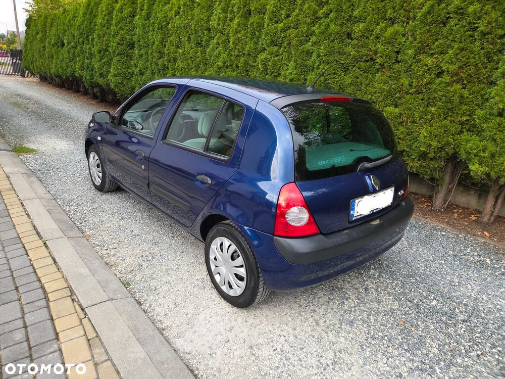 Renault Clio 1.4 16V Privilege - 2