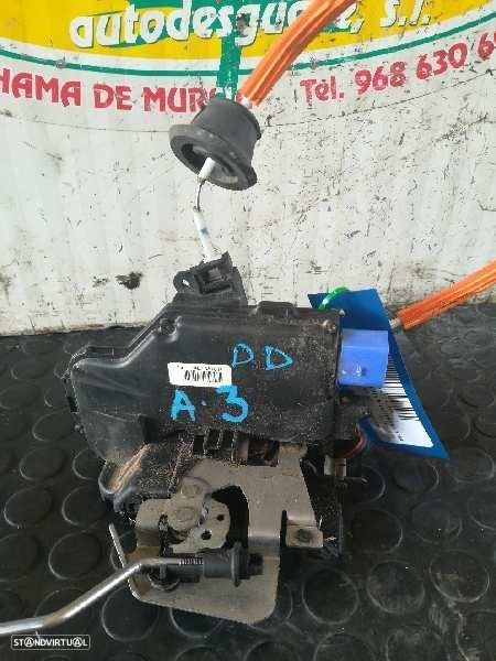 FECHADURA PORTA FRONTAL DIREITA AUDI A3 2003 -4E1837016 - 1