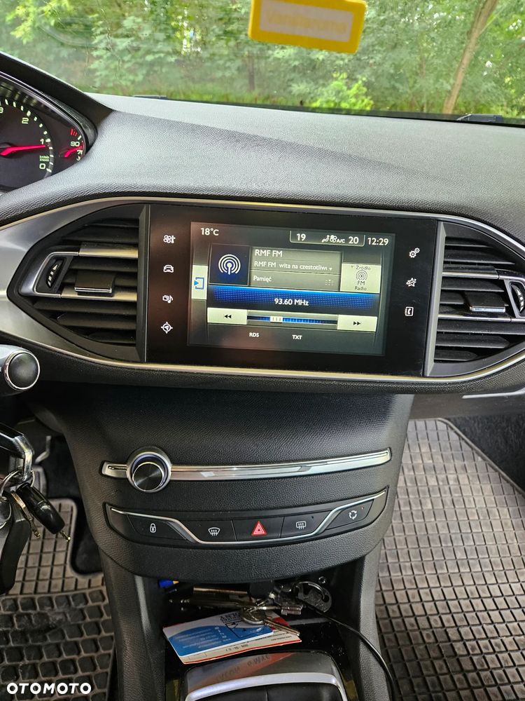 Peugeot 308 1.6 BlueHDi Active S&S - 13